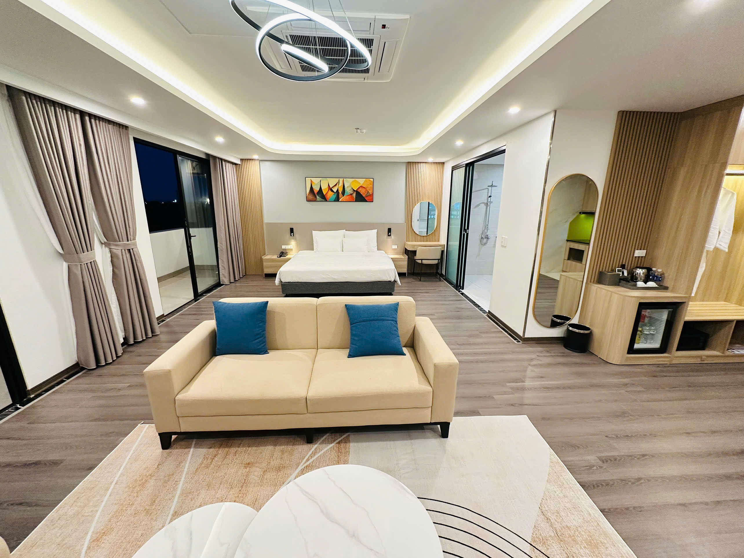 Room Image 1
